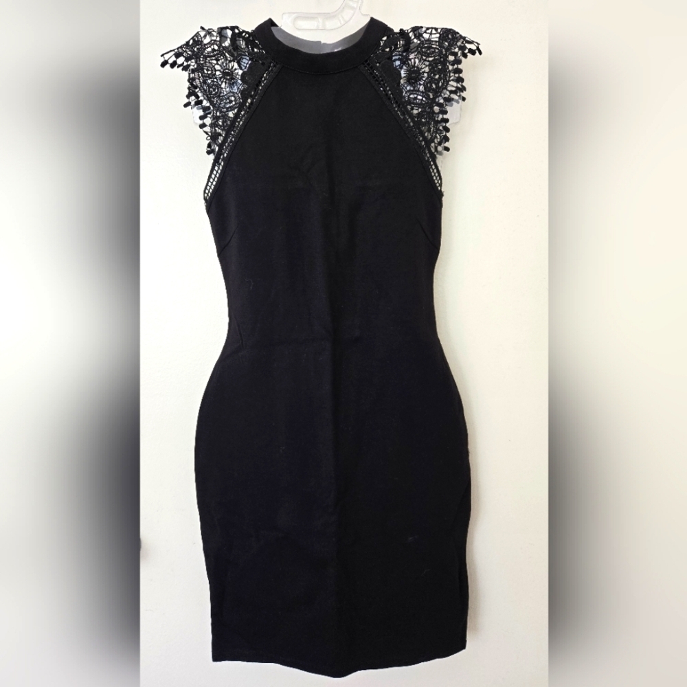 IRIS Cocktail Dress with Lace Sleeve Midi Bodycon Black